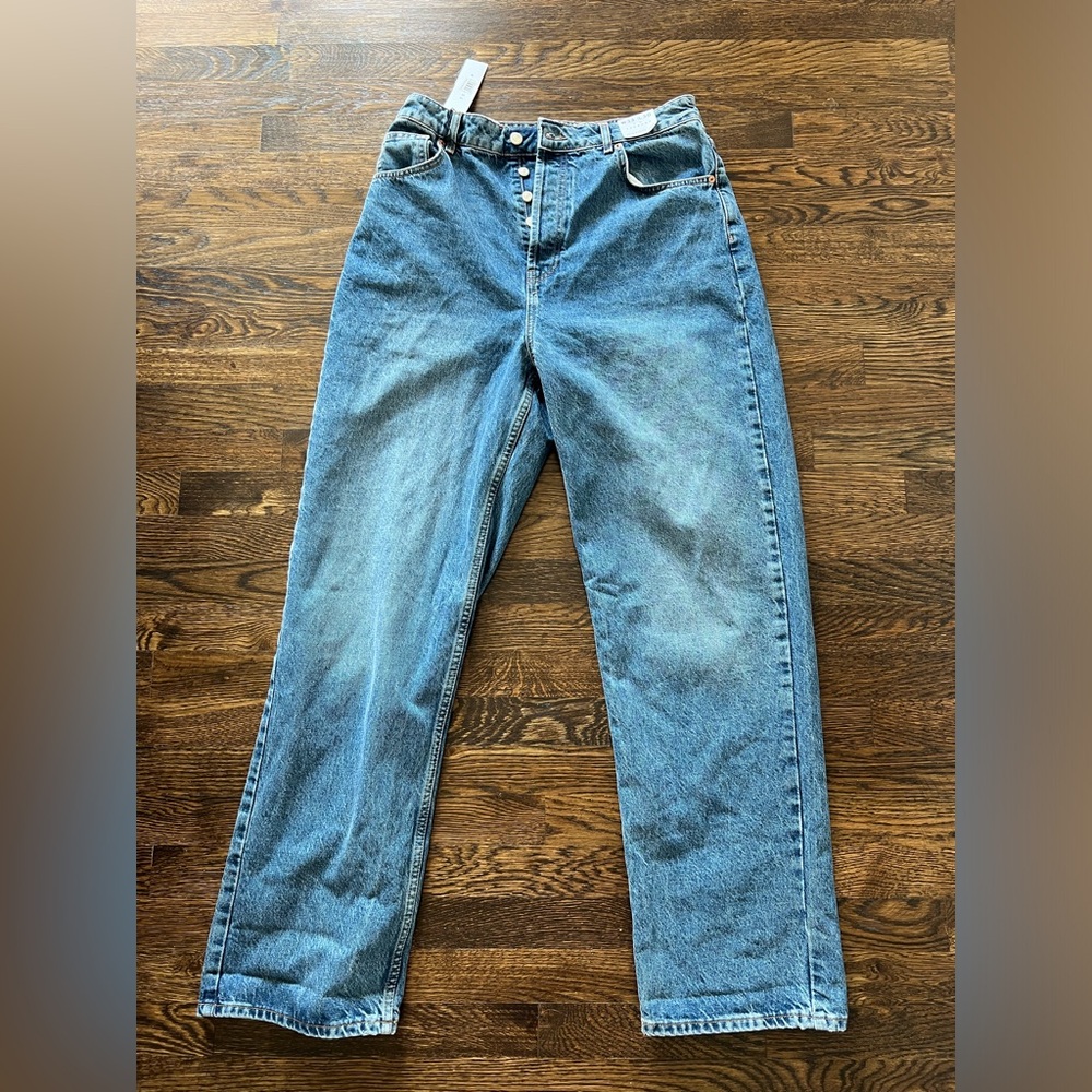 TopShop High Waist Button Up Jeans - size 30, NWT